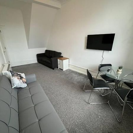 City Center Gem- Flat For 6 In Sheffield Gs404 Exterior foto